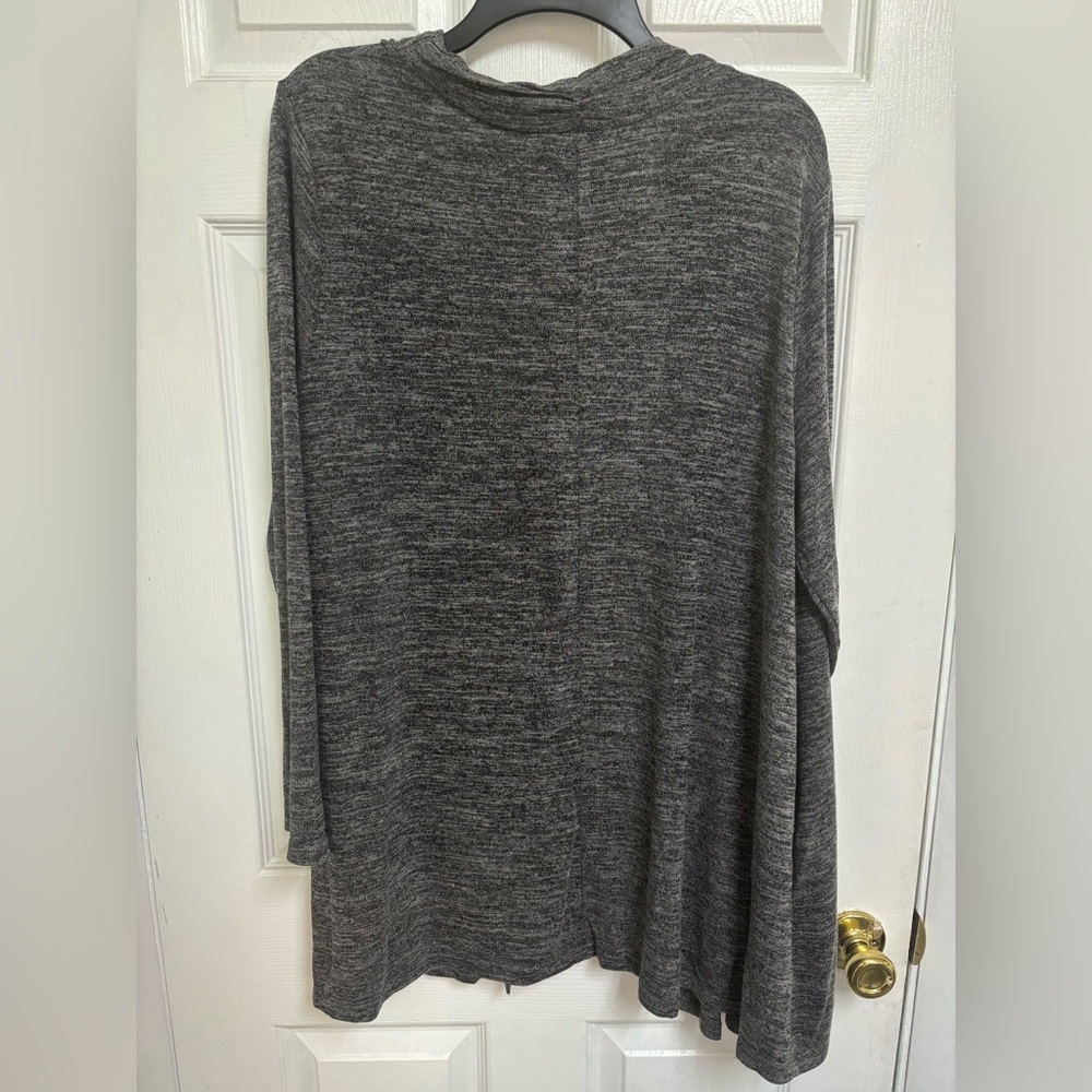 Bloomchic Open-Front Button Detail Sweater Gray Women’s Size 12 NEW - Picture 5 of 6